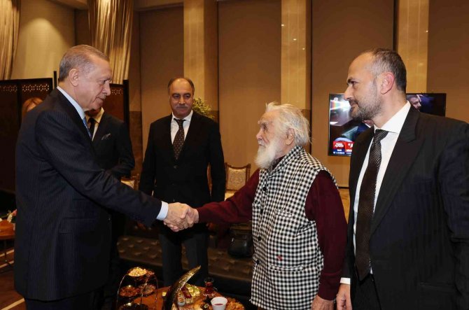 Cumhurbaşkanı Erdoğan: "Türkiye’ye Ve Türk Kültürüne Hizmet Eden, Katkı Sunan Herkesin Başımızın Üstünde Yeri Vardır"