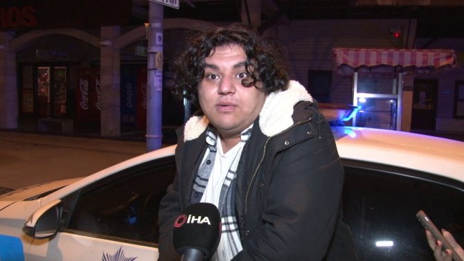 Kadıköy’de Denetime Takılan Vatandaştan Muhabire İlginç Tepki: “Ben Instagrammer’im Ekmek Çıkmaz Sana Benden"
