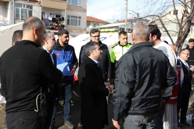 Düzce Depreminin Yaraları Sarılmaya Devam Ediyor