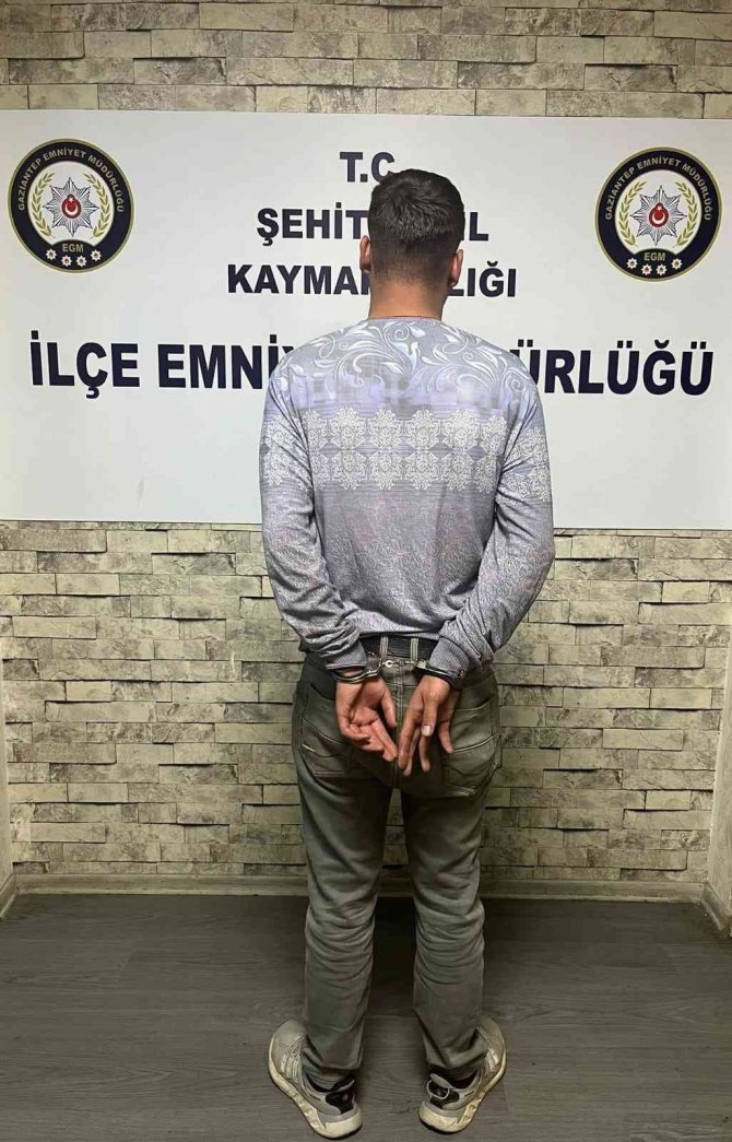 Gaziantep’te Bir Evde Eyp Düzeneği Malzemesi Ele Geçirildi
