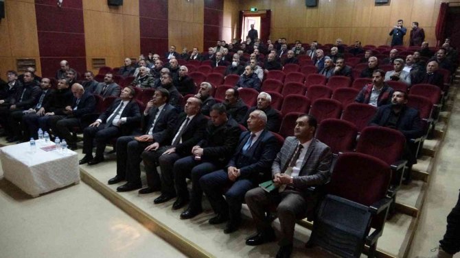 Yüksekova Müftülüğünden ‘Bilgilendirme Ve İ̇stişare’ Toplantısı