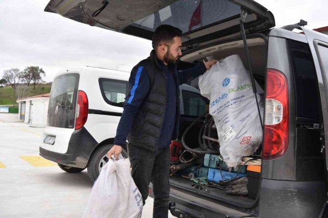 Karesi Belediyesi Atık Getirme Merkezine İlk Atıklar Geldi