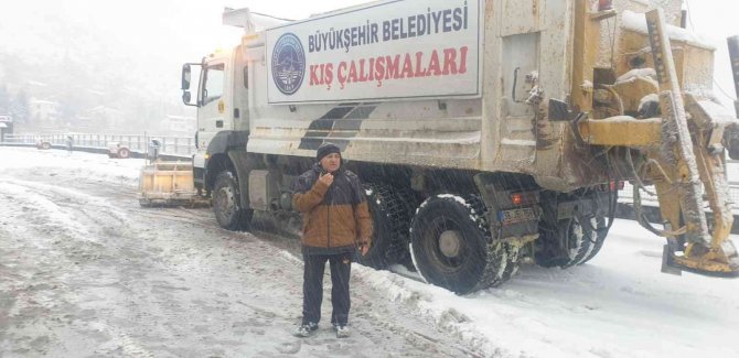 Büyükşehir’in 156 Araç Ve 328 Personeli, Karla Mücadele İçin Hazır