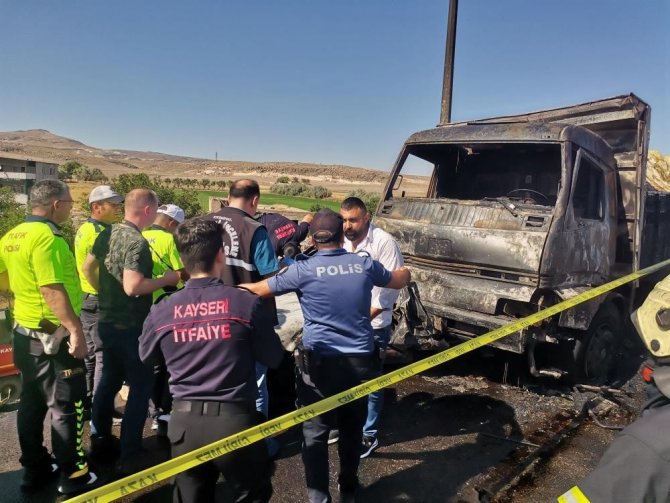 2 Kişinin Yanarak Can Verdiği Kazada Kamyon Şoförüne 6 Yıl 15 Gün Hapis Cezası