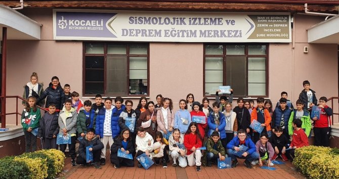 Deprem Gerçeğini Bu Merkezde Öğreniyorlar