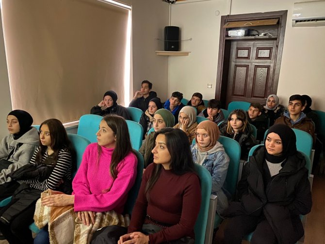 Deprem Gerçeğini Bu Merkezde Öğreniyorlar