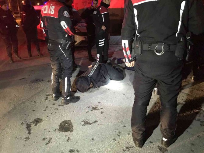 "Dur" İhtarına Uymadı, Yakalanınca “Ehliyetim Yoktu, Bir Şey İçmedim” Dedi