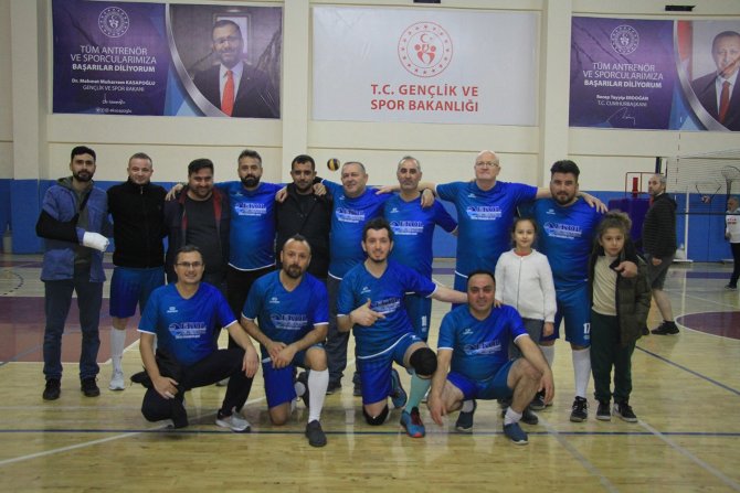 Kaymakamlık Turnuvasında Finalin Adı: Esnafspor - Milli Eğitim