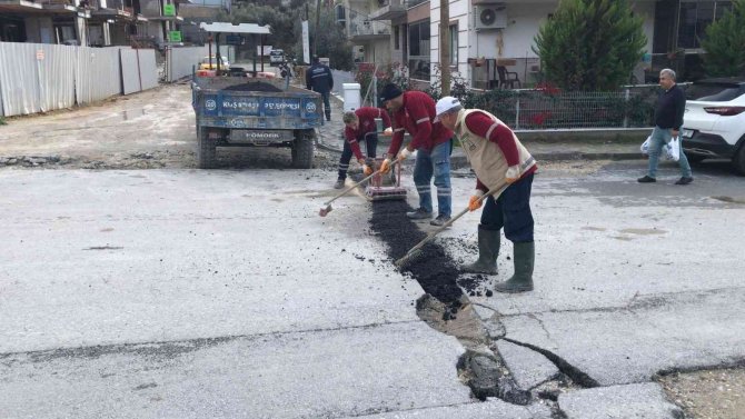 Kuşadası’nın Dört Bir Yanında Hummalı Yol Çalışması