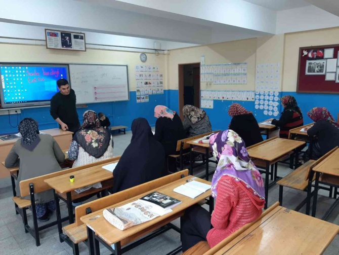 Halk Eğitimi Merkezinden 18 Bin 250 Kursiyer Faydalandı