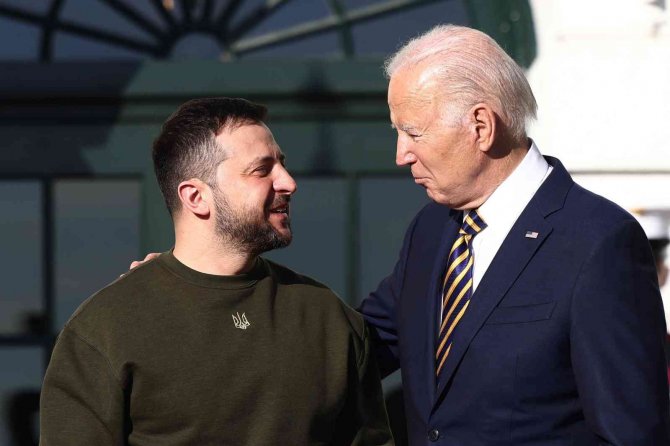 Zelenskiy Ve Biden Arasındaki İkili Görüşme Başladı
