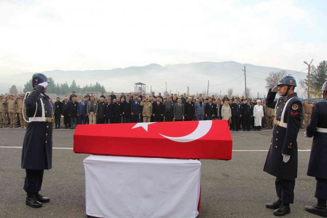Siirt’te Defnedilen Askerin Naaşı 56 Yıl Sonra Memleketi Bolu’ya Uğurlandı