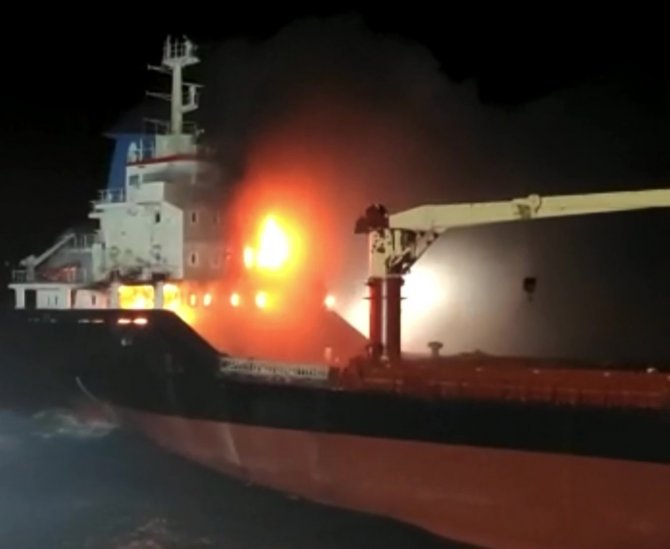 Sinop Açıklarında Yabancı Kuru Yük Gemisinde Yangın