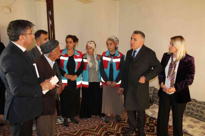 Şırnak’ta 370 Haneye Evde Bakım Hizmeti