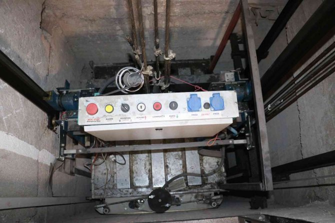 Asansör Bakım Ücretlerindeki Fahiş Artış Tepkiye Neden Oldu