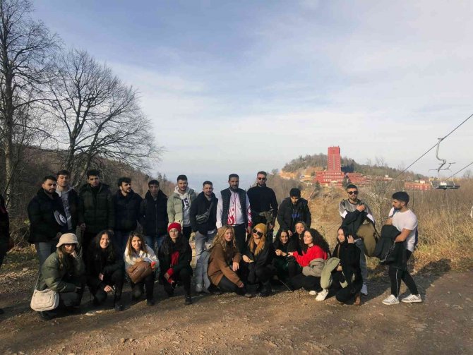 Subü Öğrencileri Kartepe’de Saha Gezisi Yaptı
