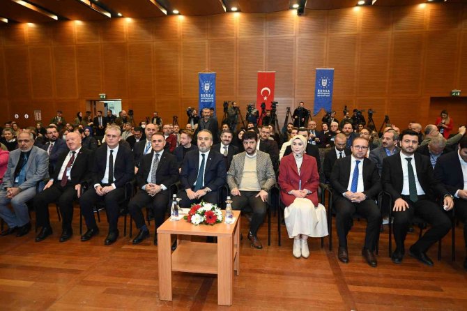 Cumhurbaşkanlığı İ̇letişim Başkanı Altun: “Türkiye Dezenformasyon Gibi Yıkıcı Faaliyetlere En Fazla Maruz Kalan Ülkeler Arasında İlk Sırada”