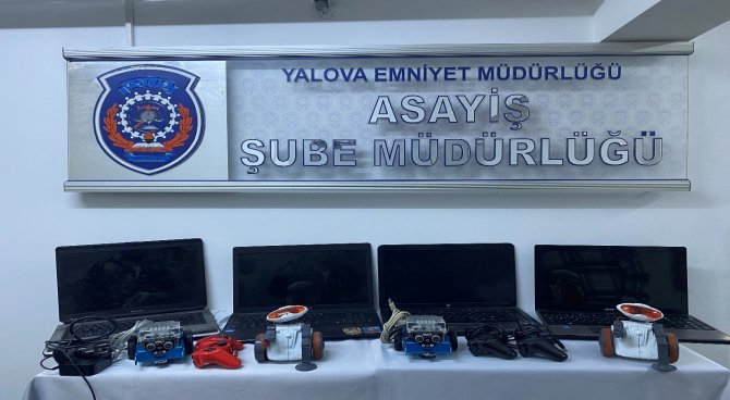 Yalova’da 2 Hırsızlık Zanlısı Yakalandı