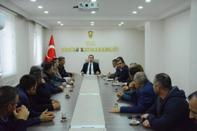 Yedisu’da ’Kışa Hazırlık Ve Karla Mücadele’ Toplantısı Yapıldı