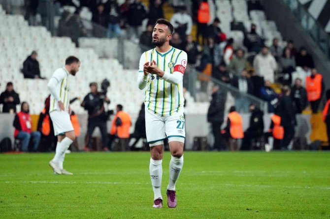 Ziraat Türkiye Kupası: Beşiktaş: 0 - Şanlıurfaspor: 2 (İ̇lk Yarı)