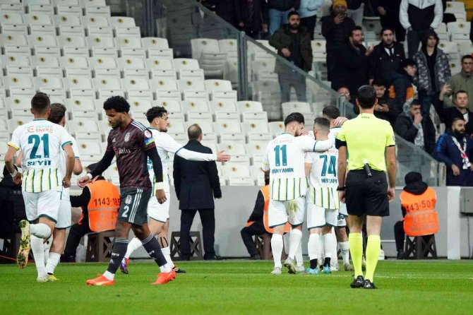 Ziraat Türkiye Kupası: Beşiktaş: 0 - Şanlıurfaspor: 2 (İ̇lk Yarı)