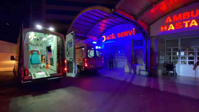 Gıda Zehirlenmesi Şüphesiyle Hastanelik Olan 24 Öğrenci Taburcu Oldu