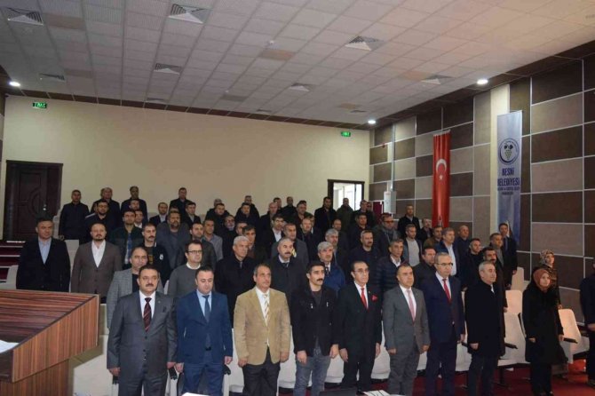 Gölbaşı Milli Eğitim Müdürü Özdemir, Besni’de Okul Müdürlerine Seminer Verdi