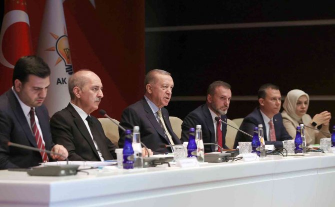Ak Parti Merkez Karar Yönetim Kurulu, Cumhurbaşkanı Recep Tayyip Erdoğan Başkanlığında Parti Genel Merkezinde Toplandı.