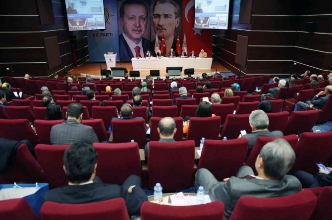 Ak Parti Merkez Karar Yönetim Kurulu, Cumhurbaşkanı Recep Tayyip Erdoğan Başkanlığında Parti Genel Merkezinde Toplandı.