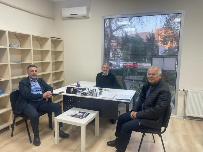 Bayraklı’da Halk Konut Bilgilendirme Ofisi Yüzleri Güldürdü