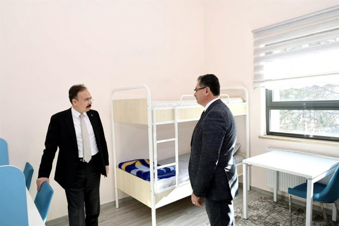 Bilecik’te 2 Bin 295 Öğrenciye Ara Öğünü Ve Sıcak Yemek Ücretsiz Temin Ediliyor