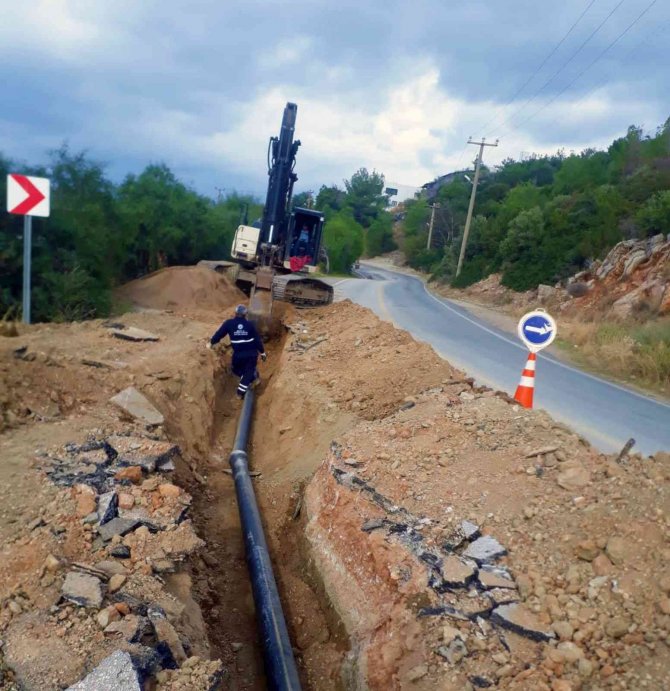 Bodrum’un 22 Mahallesinde İçme Suyu Çalışması Yapıldı