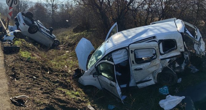 Bursa’da Can Pazarı: 1’i Ağır 4 Yaralı