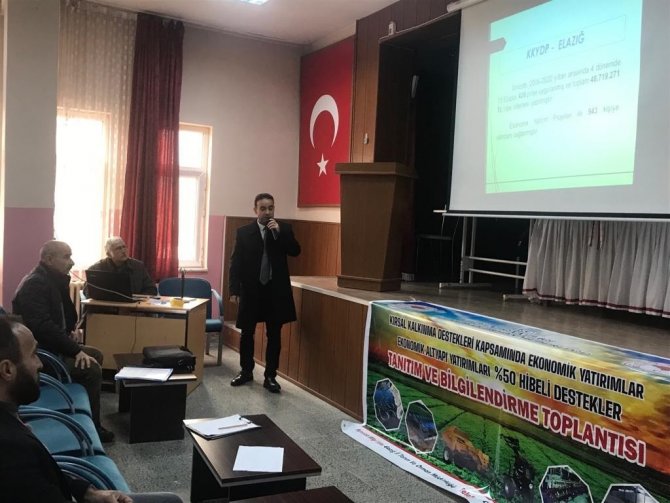 Elazığ’da Çiftçilere Yönelik Bilgilendirme Toplantısı