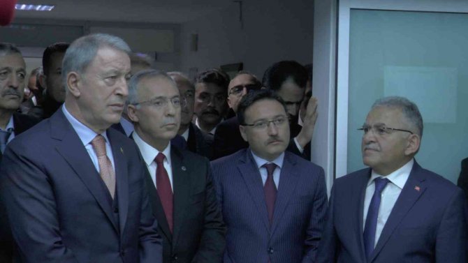 Bakan Akar: “Kayserililer Her Zaman Her Konuda Devletin Yanında Olmuşlardır”