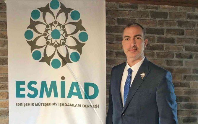 Başkan Seyhan: "Devletimizin Yanındayız, Fırsatçıların Ürün Zamlarını Takip Ediyoruz"