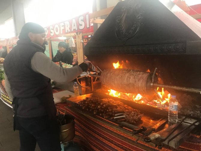 Gaziantep Tanıtım Günleri’ne Baklava Yeme Yarışması Damga Vurdu