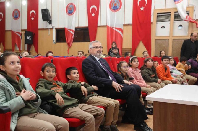 Kılıç: "Geleneksel Değerlerimizi Vatandaşlarımızla Buluşturuyoruz"