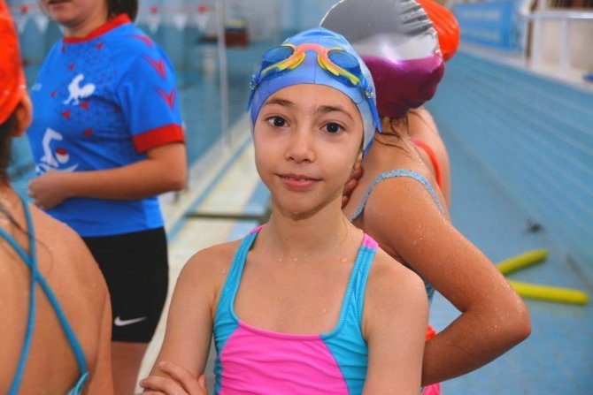 Geleceğin Milli Yüzücüleri Hedefe Kulaç Attı