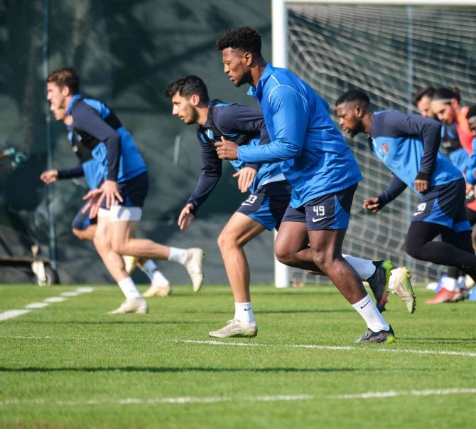 Volkan Demirel: “En İyi Şekilde Hazırlanıp Maçımıza Çıkacağız”