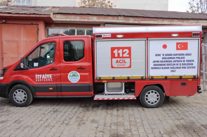 Genç Belediyesine Arama Kurtarma Aracı Hibe Edildi