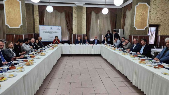 “Dijital Tabanlı Mesleki Eğitim Merkezi Projesi” Tanıtıldı