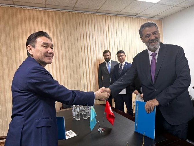 Rektör Polat’tan, Kazakistan Üniversitelerine Akademik İş Birliği Ziyareti