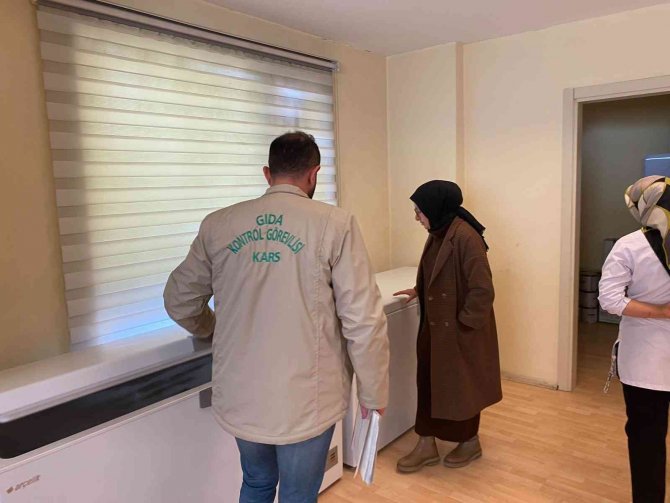 Kars’ta Okul Kantinlerinde Gıda Denetimi