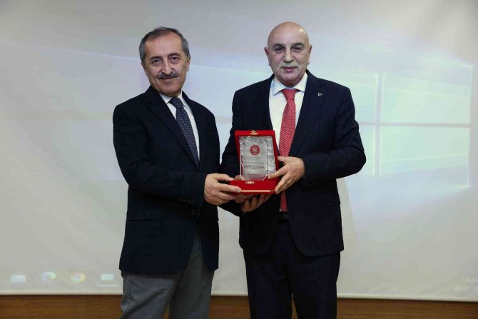 Keçiörenli Gençlere Mehmet Akif Ersoy Anlatıldı