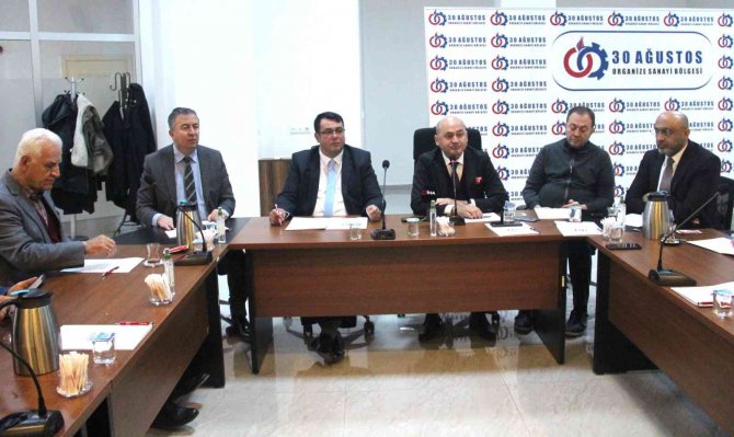 Başkan Salih Çetiner: "Yatırımcılarımızın Hizmetindeyiz"