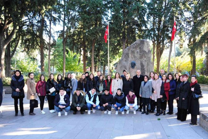 Türkçe Dil Bayramı Balçova’da Kutlandı