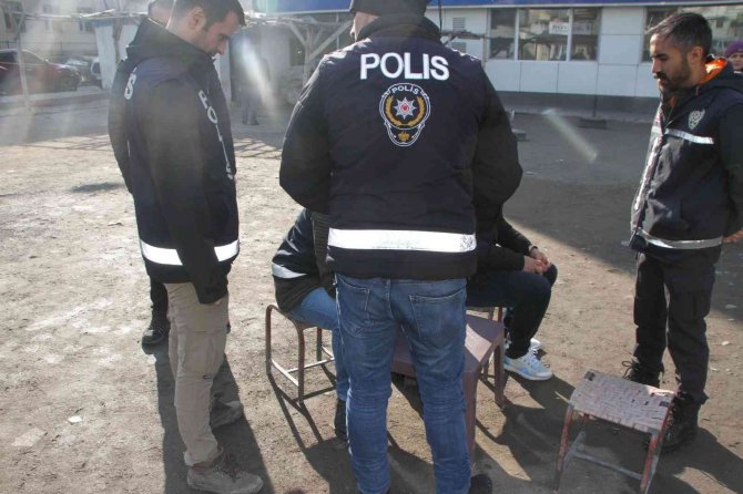 Malazgirt’te Asayiş Uygulaması