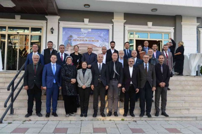 Menteşeoğullarında Mevlevilik İzleri