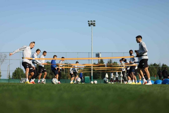 Trabzonspor, Fenerbahçe Maçı Hazırlıklarına Başladı